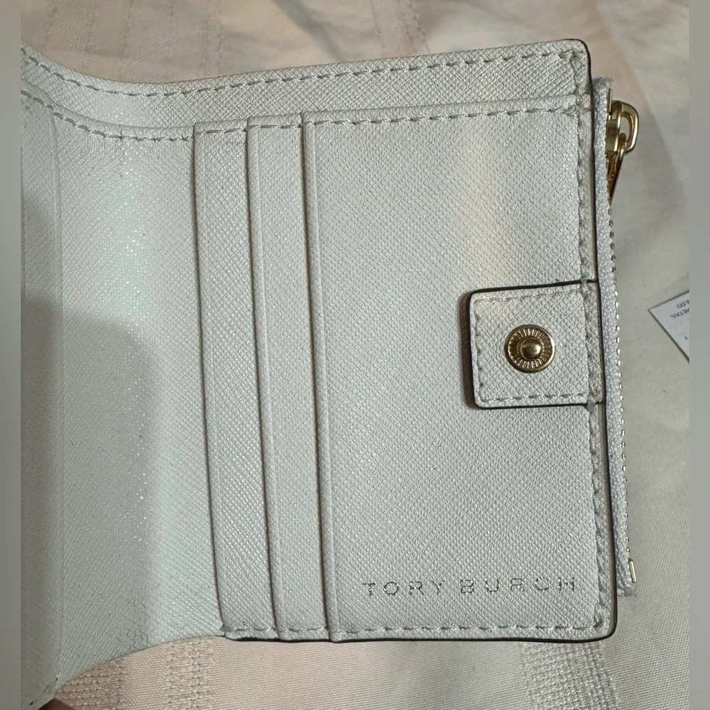 Tory Burch tory burch